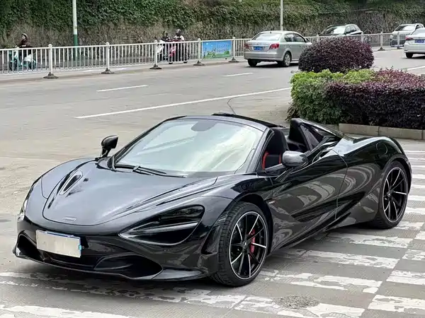 McLaren 720S 2020