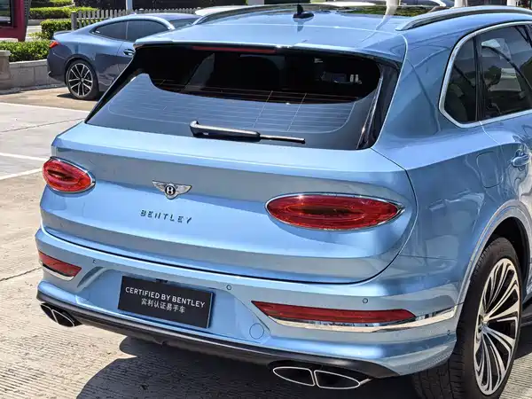Bentley Bentayga 2022