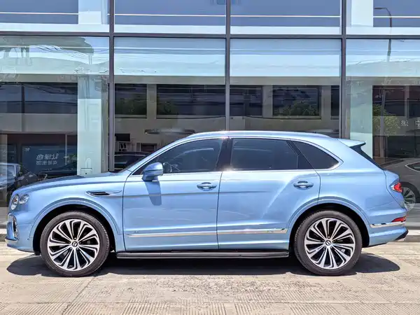 Bentley Bentayga 2022