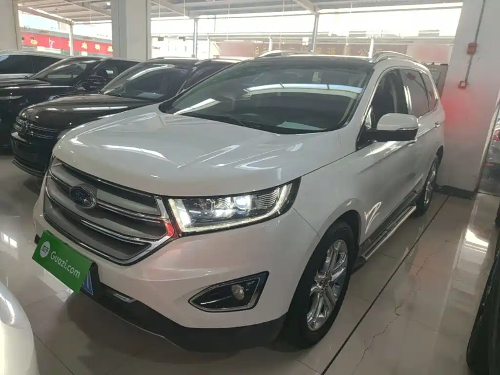 Ford Edge 2016 — фото 1