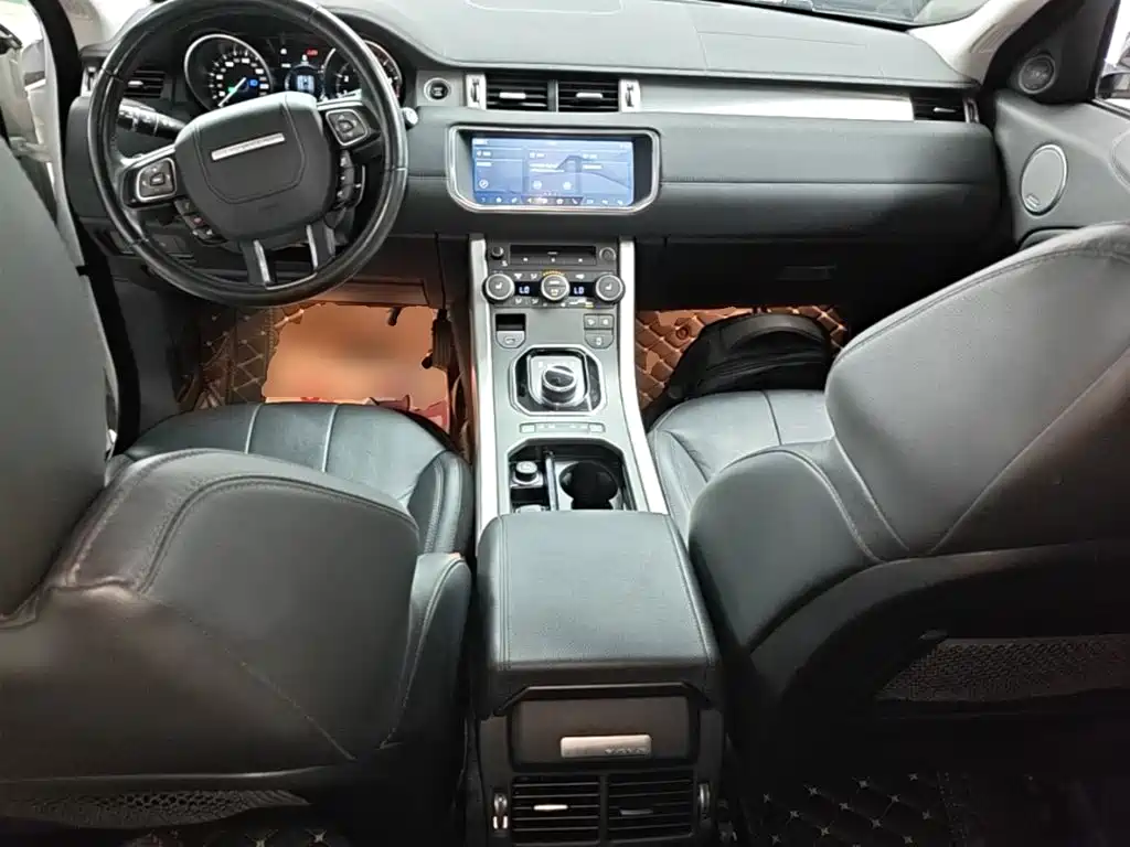 Land Rover Range Rover Evoque 2019 — фото 10