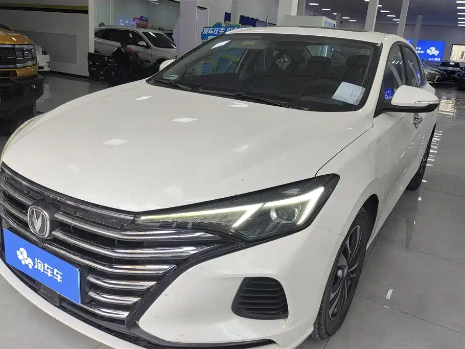 Changan Eado 2020 — фото 1