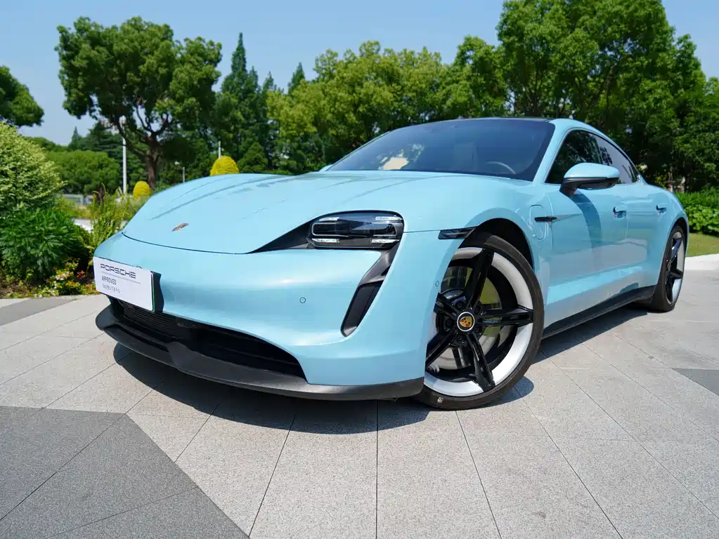 Porsche Taycan 2020