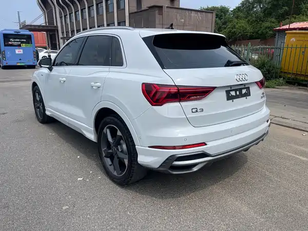 Audi Q3 2022