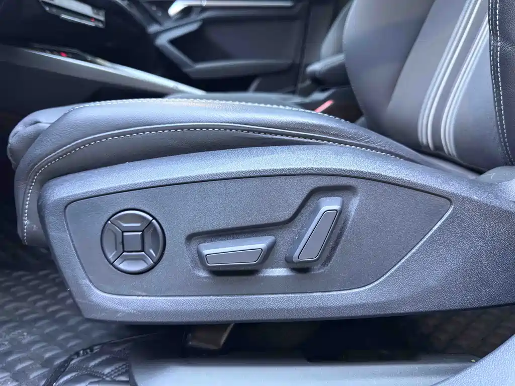 Audi A3 2022 — фото 17