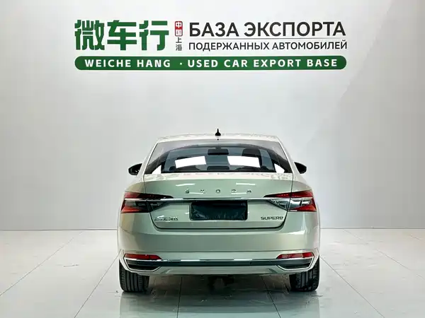 Skoda Superb 2022