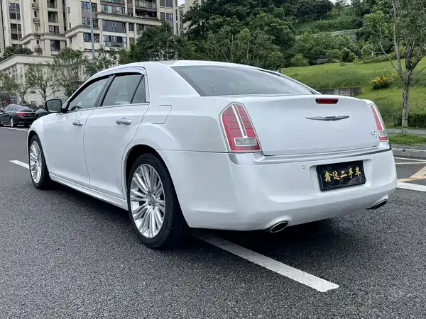 Chrysler 300C 2016