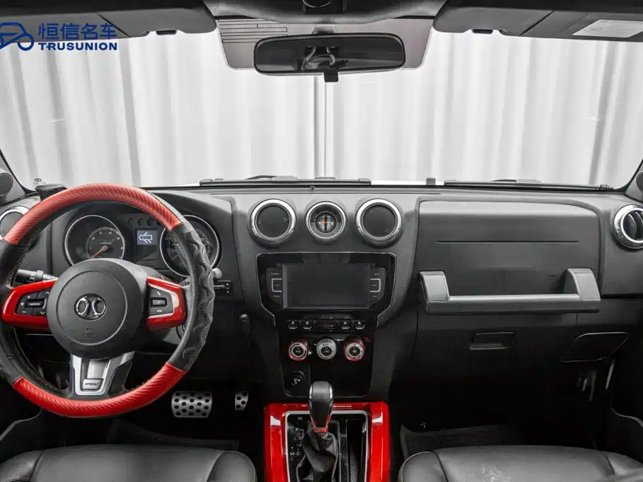 BAIC BJ40 2017 — фото 13