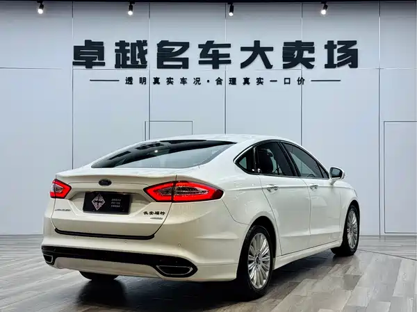 Ford Mondeo 2015
