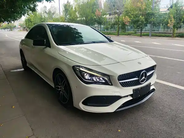 Mercedes-Benz CLA 2018