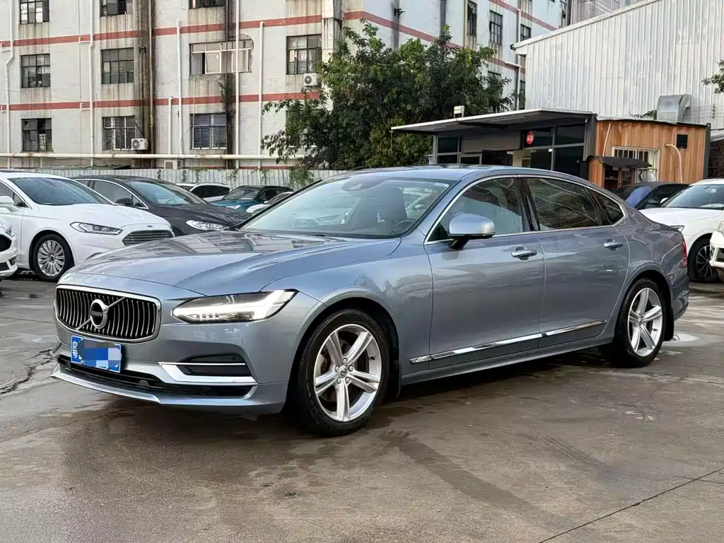 Volvo S90 2019