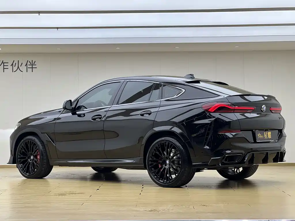 BMW X6 2022 — фото 22