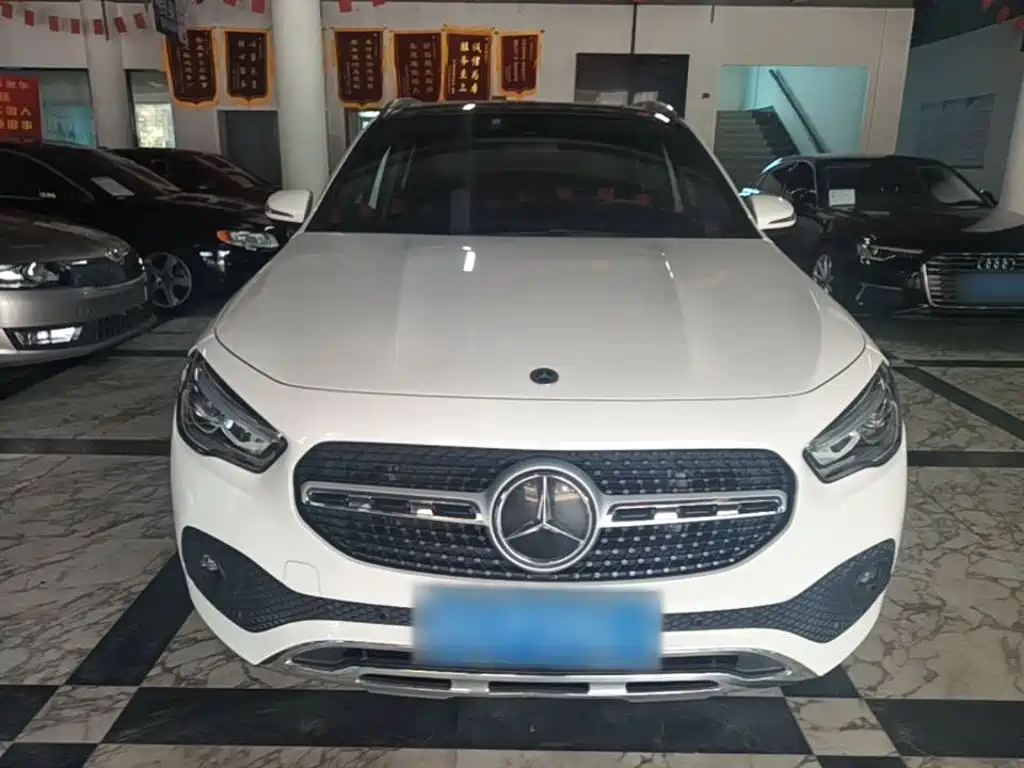 Mercedes-Benz GLA 2021 — фото 3
