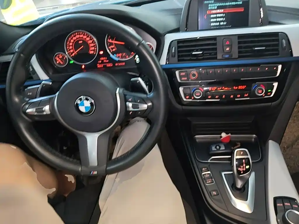BMW 4 Series 2019 — фото 10