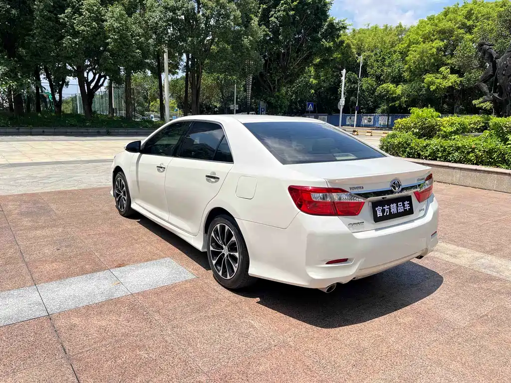 Toyota Camry 2012