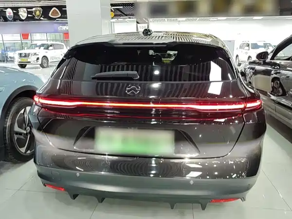 NIO ET5T 2024
