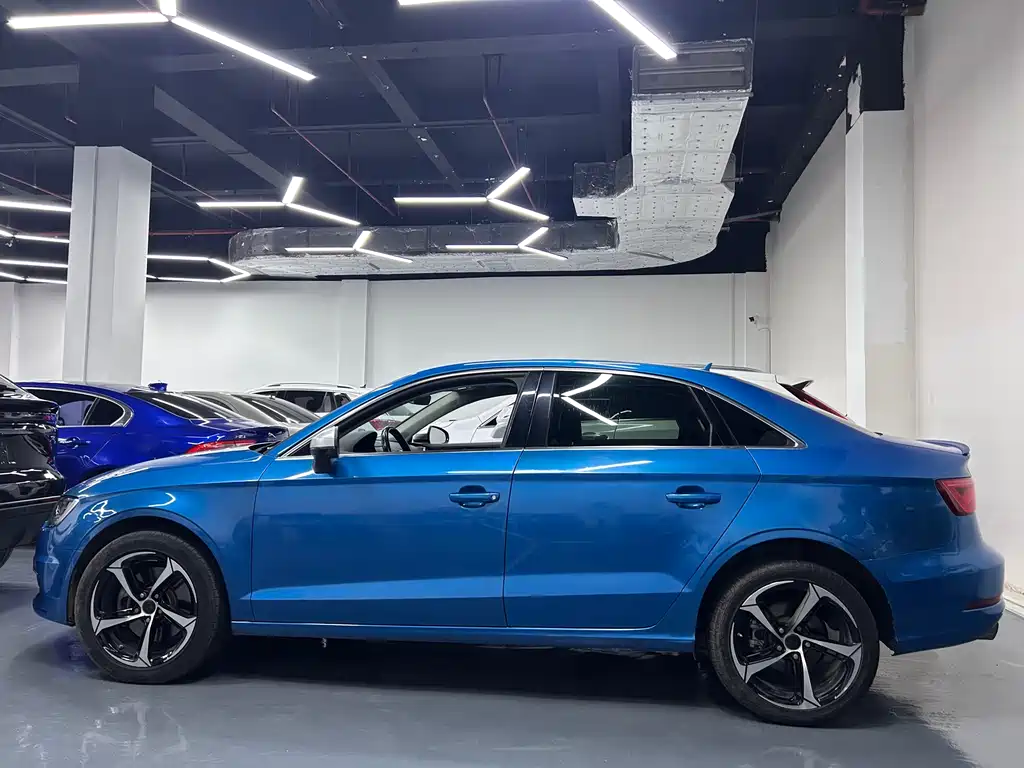 Audi A3 2016 — фото 2