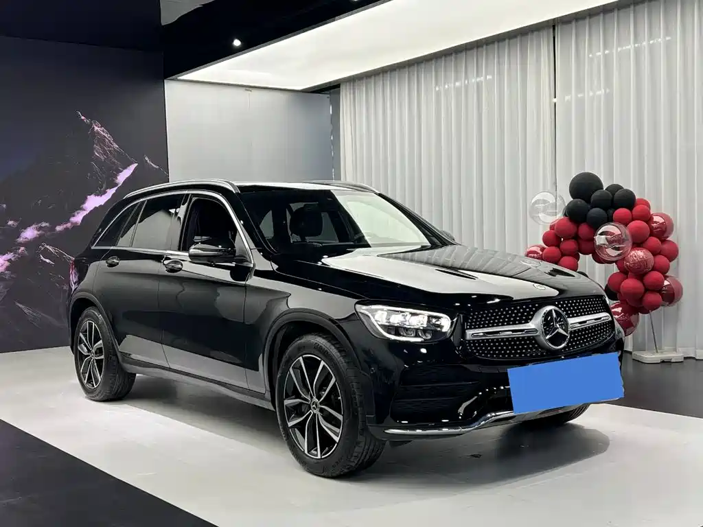 Mercedes-Benz GLC 2023