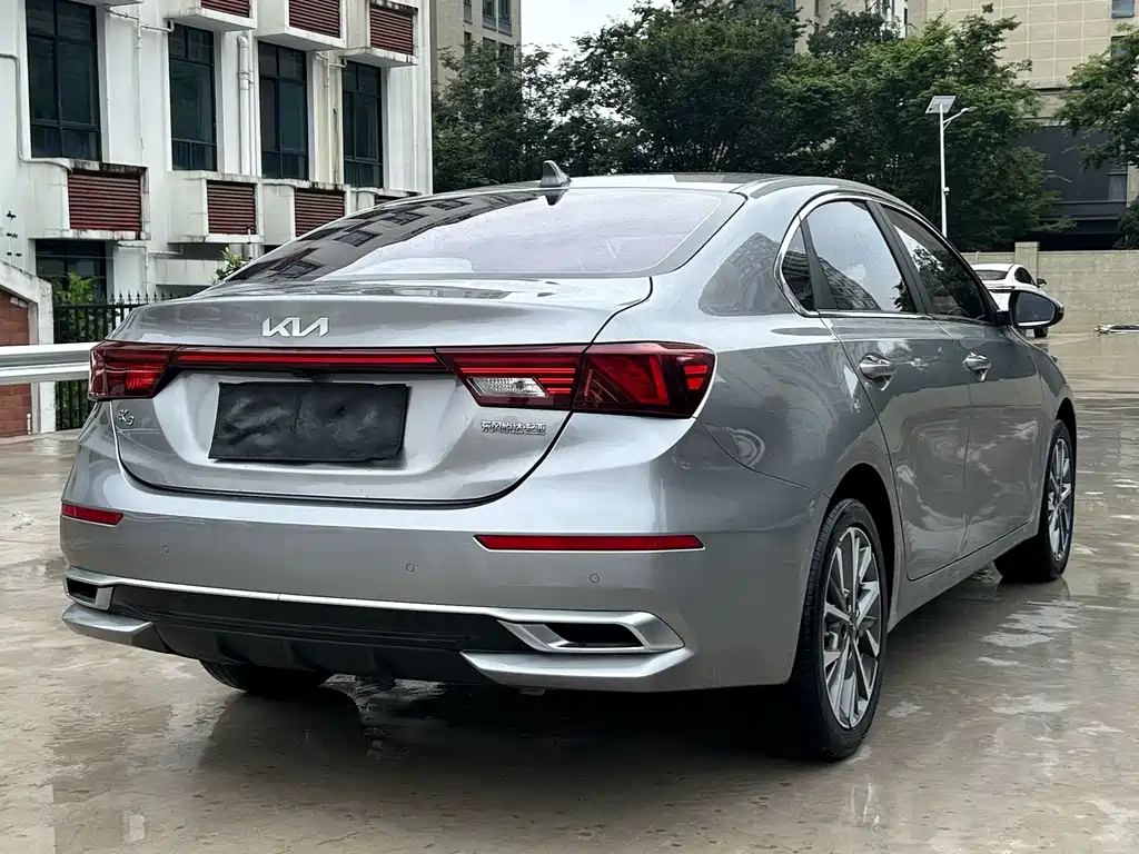 Kia K3 2022 — фото 13