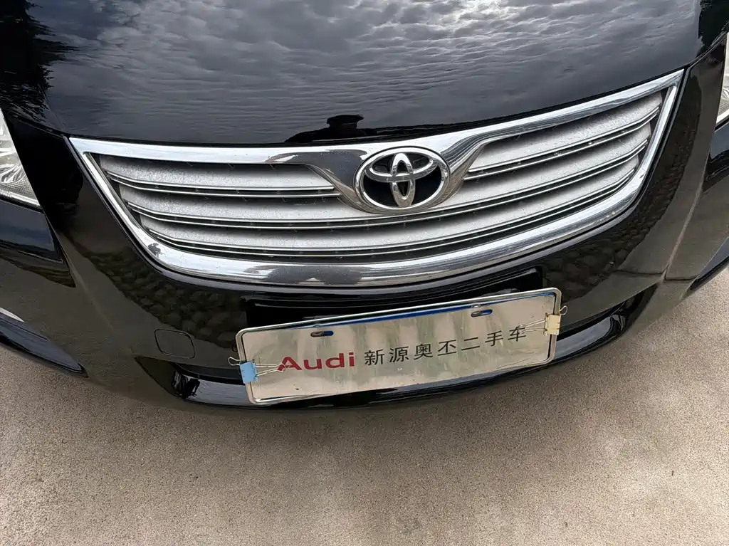 Toyota Camry 2007 — фото 10