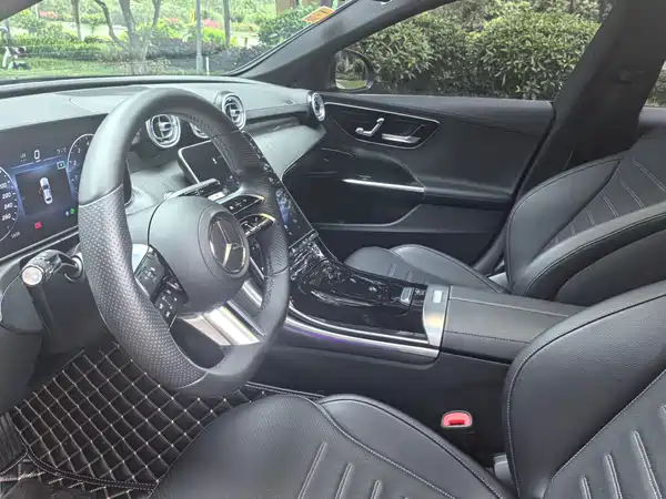 Mercedes-Benz C-Class 2022