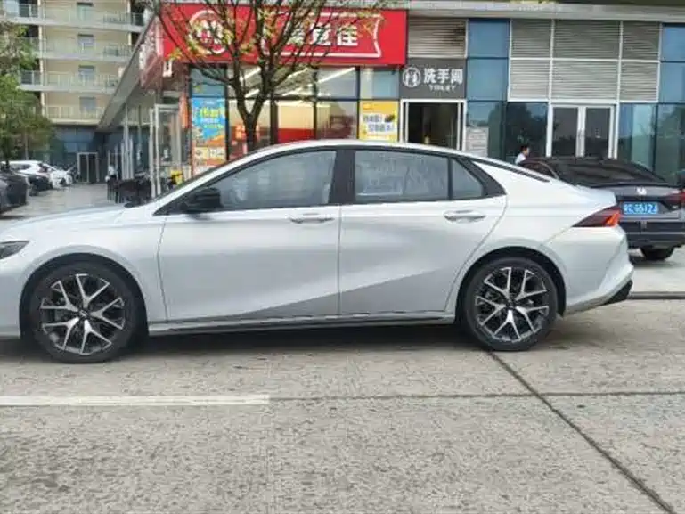 GAC Trumpchi Empow 2023 — фото 3