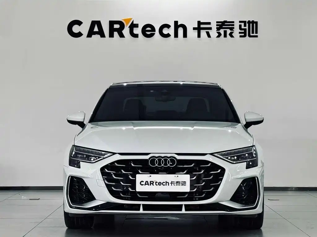 Audi A3 2025 — фото 2