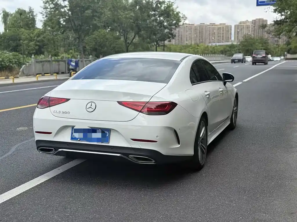 Mercedes-Benz CLS 2023 — фото 2