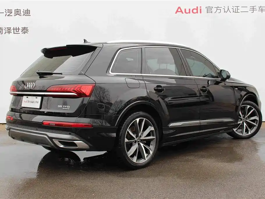 Audi Q7 2023 — фото 3