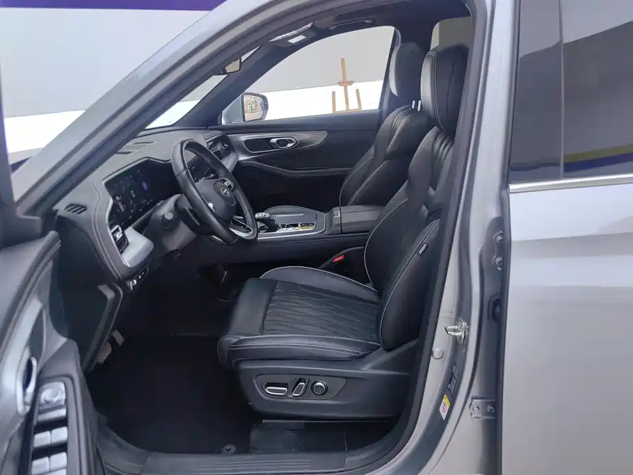 GAC Trumpchi GS8 2023 — фото 9