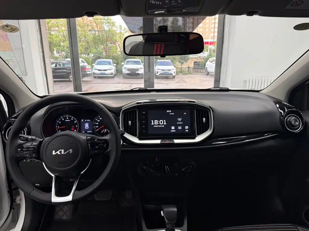 Kia KX1 2022 — фото 11