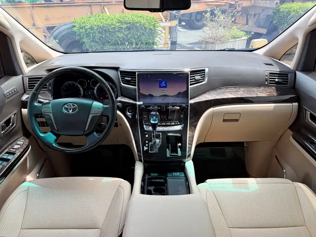 Toyota Alphard 2013 — фото 8