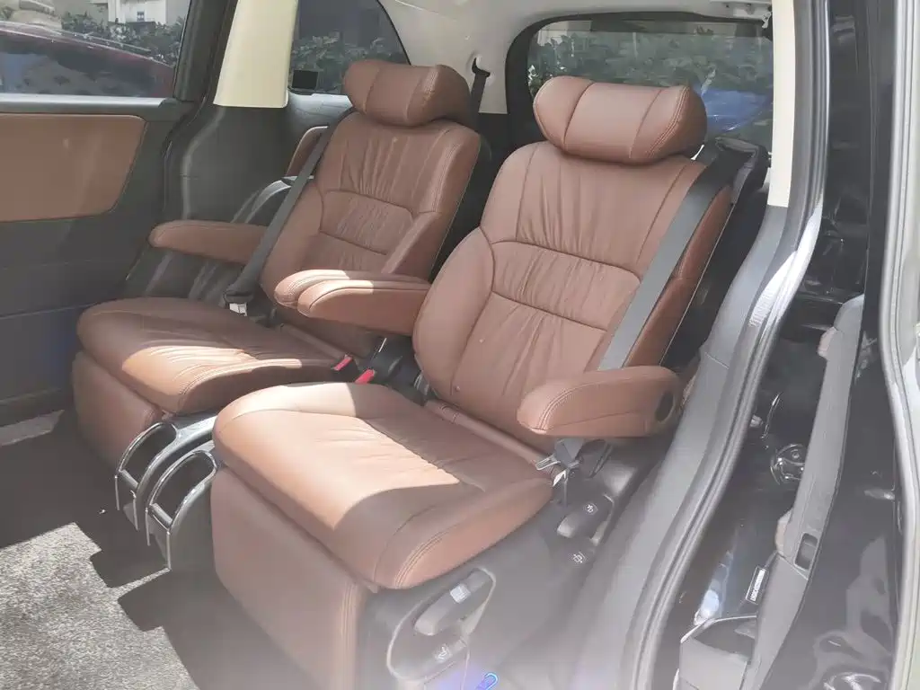 Honda Odyssey 2022 — фото 13