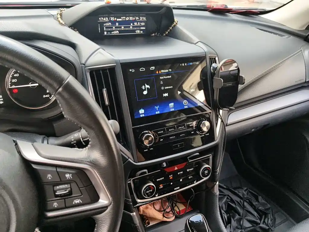 Subaru Forester 2021 — фото 10