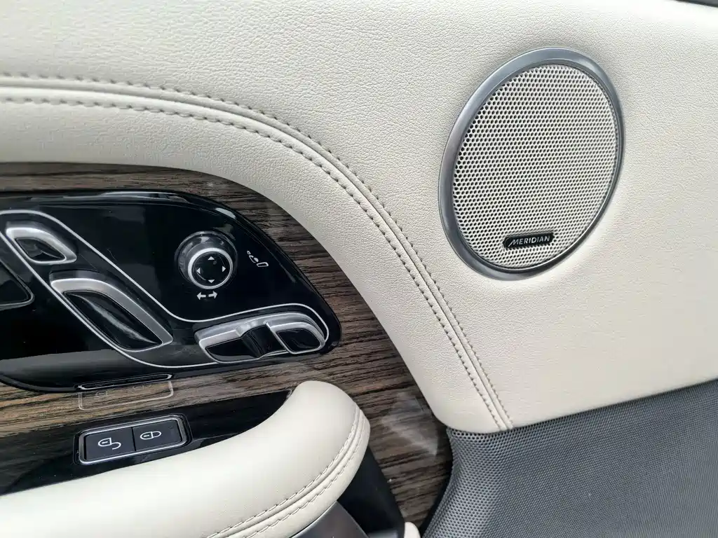 Land Rover Range Rover 2020 — фото 10