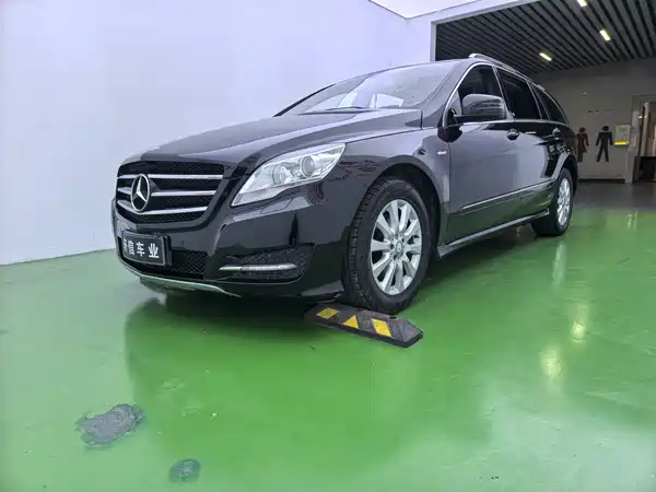 Mercedes-Benz R-Class 2017
