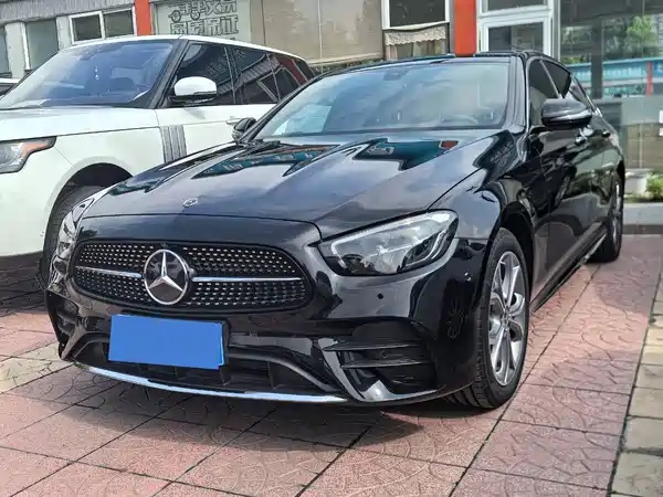 Mercedes-Benz E-Class 2023
