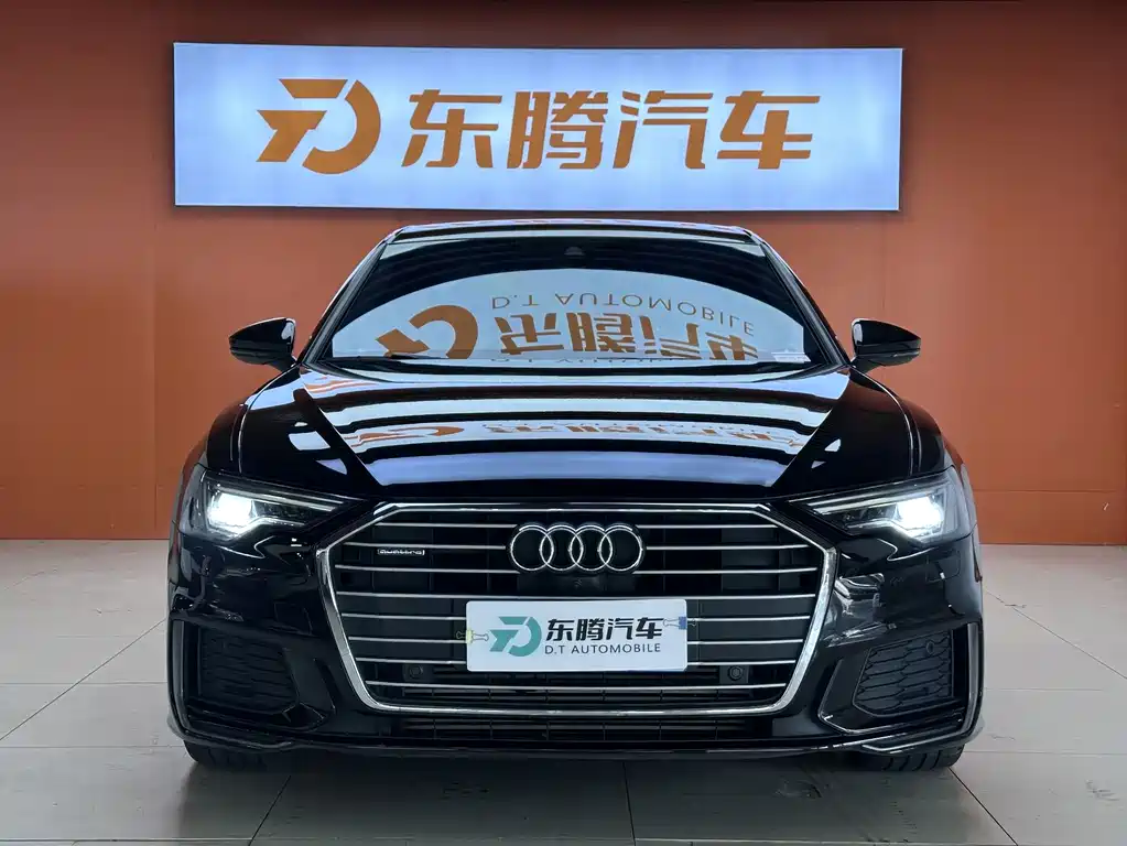 Audi A6L 2022