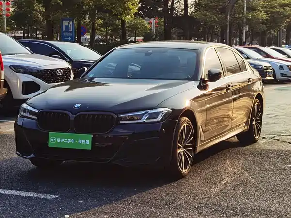 BMW 5 Series 2023