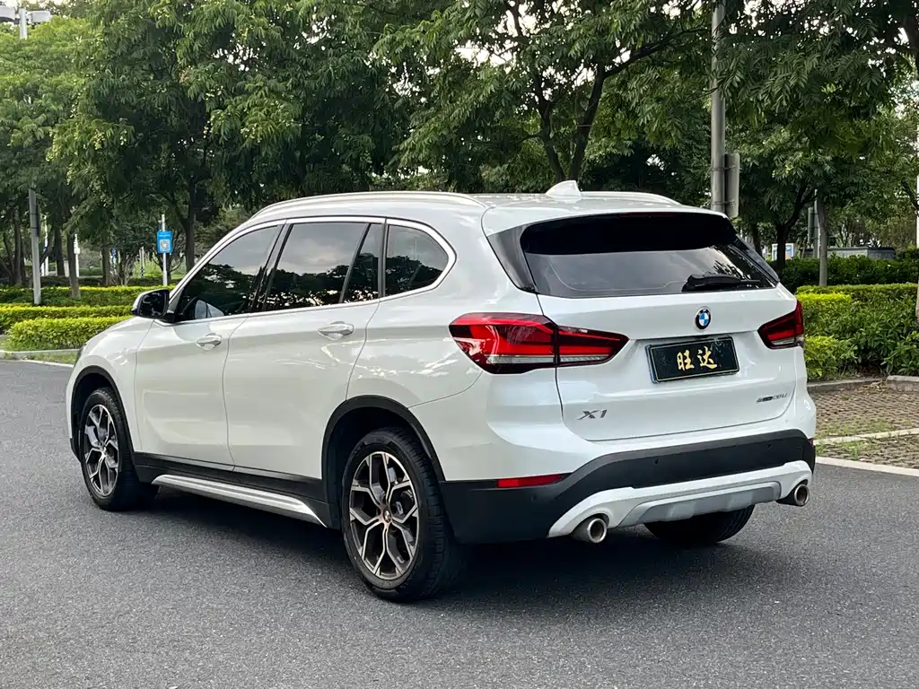 BMW X1 2021 — фото 7