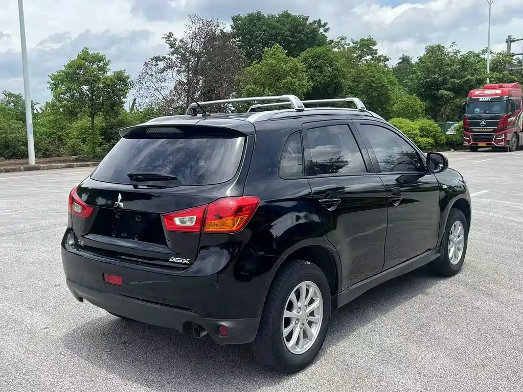 Mitsubishi ASX 2016