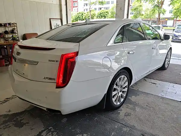 Cadillac XTS 2016