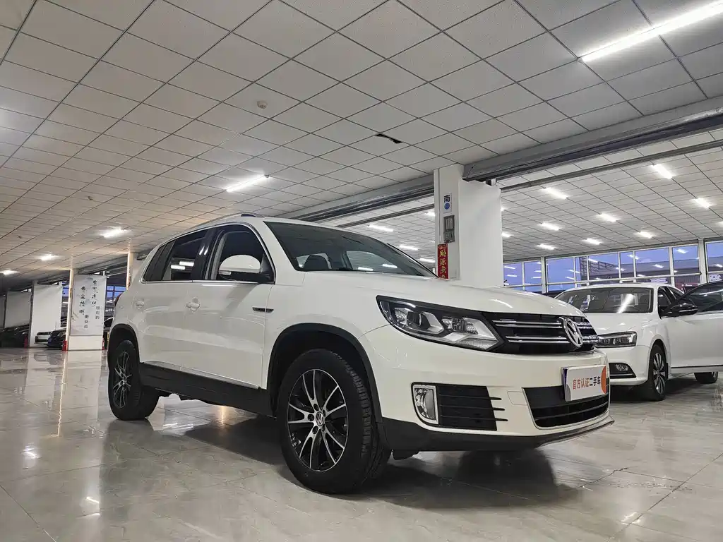 Volkswagen Tiguan 2016 — фото 3
