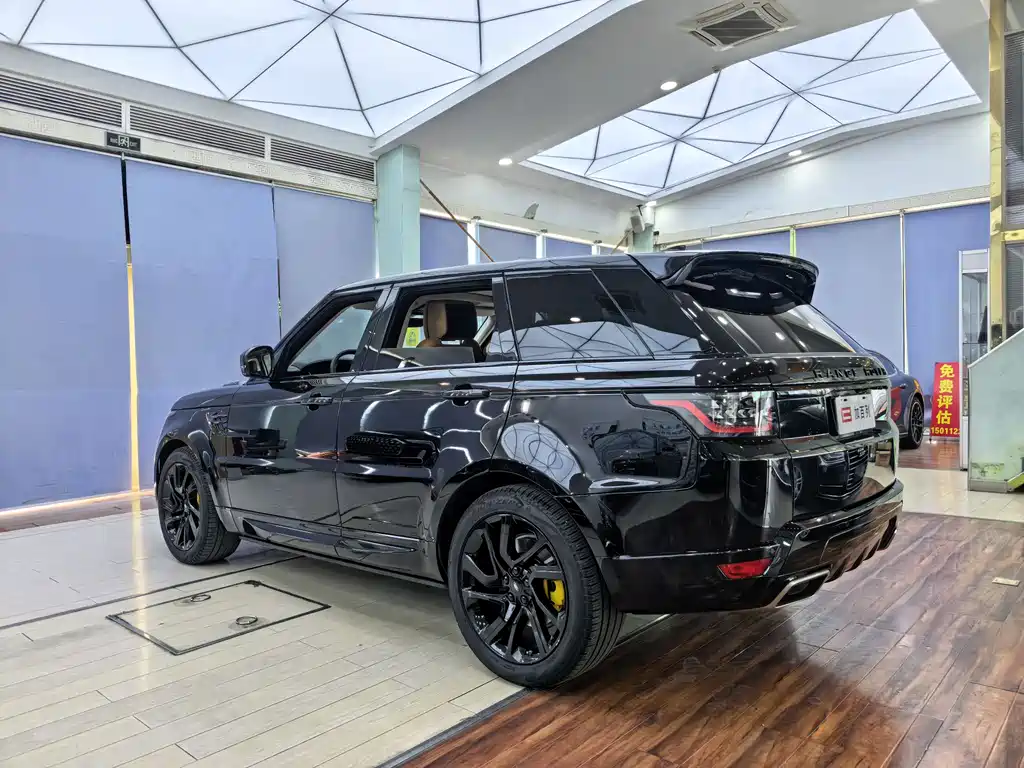 Land Rover Sport 2020 — фото 19