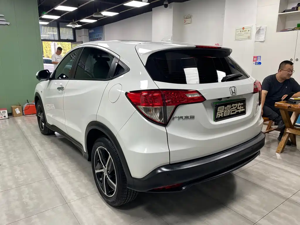 Honda Vezel 2021