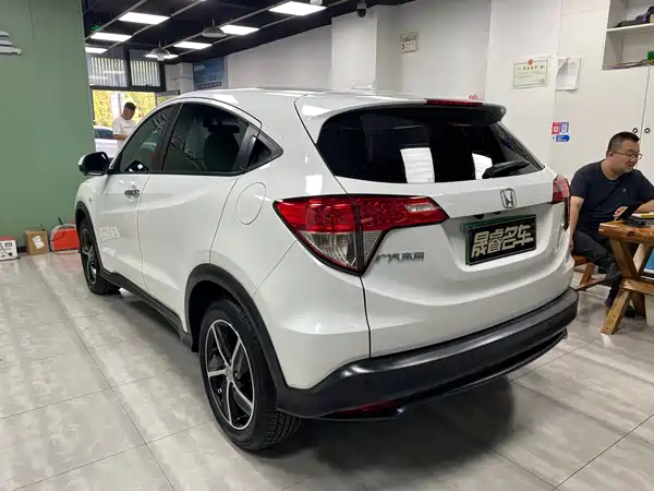 Honda Vezel 2021