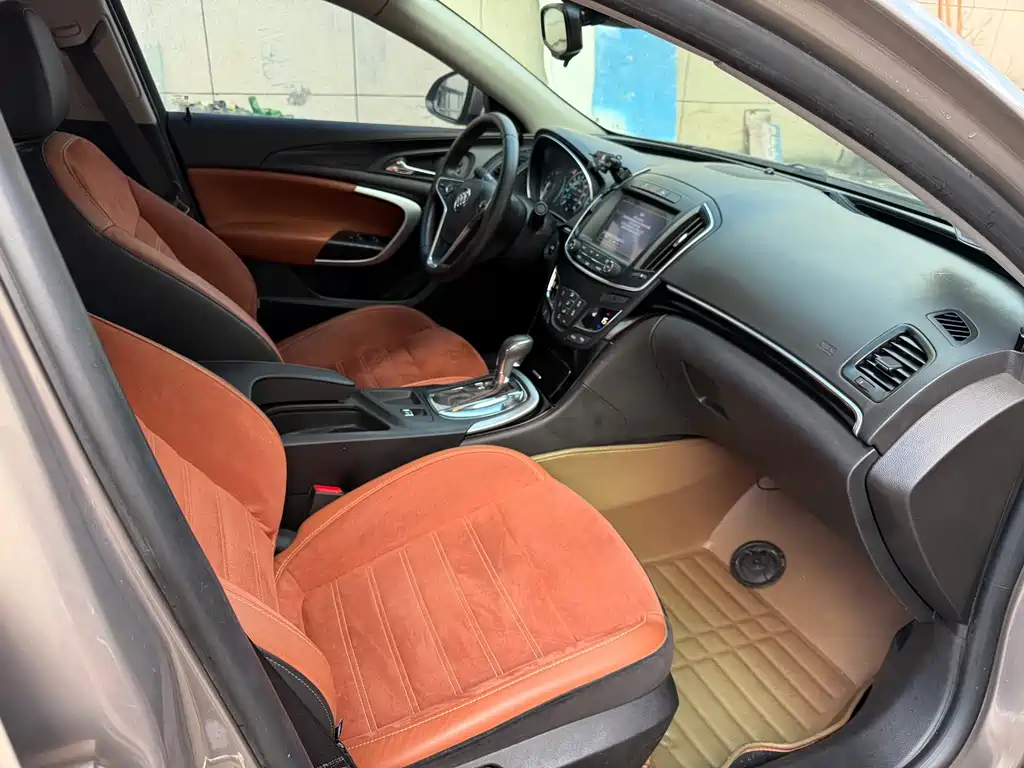 Buick Regal 2017 — фото 11