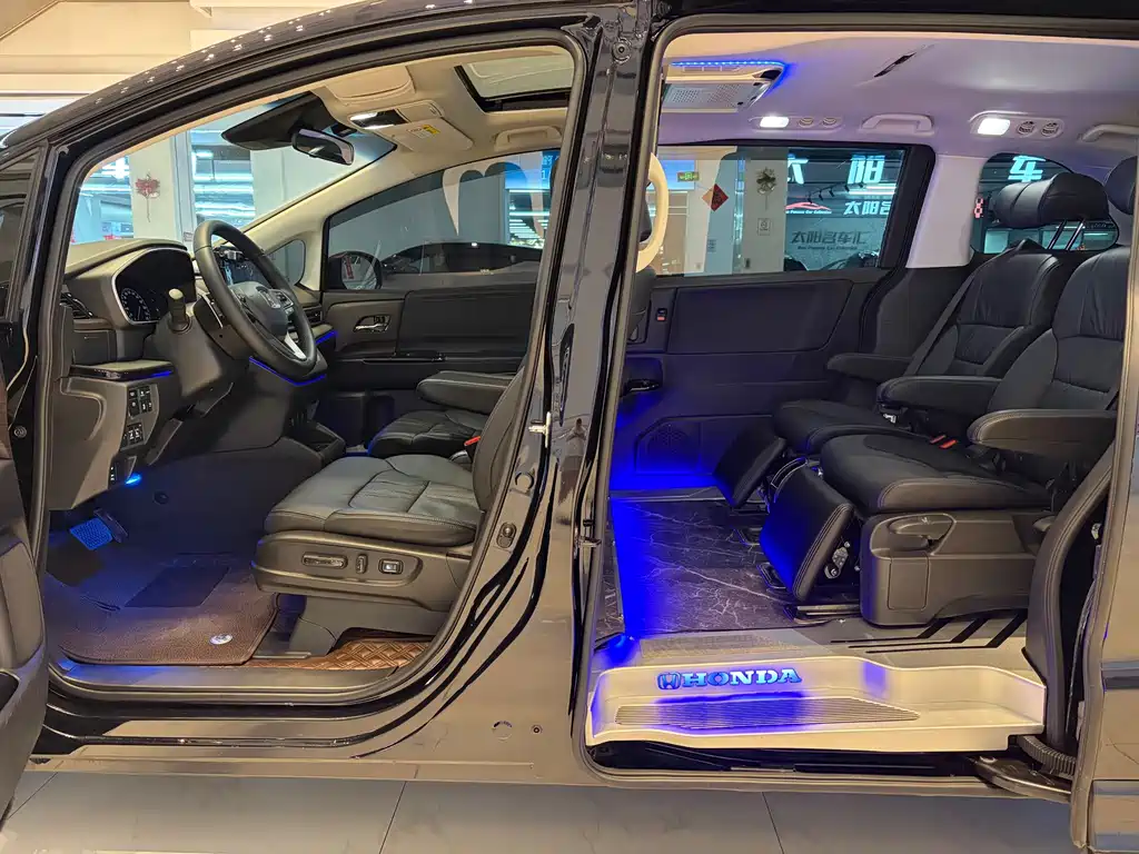 Honda Odyssey 2024 — фото 14