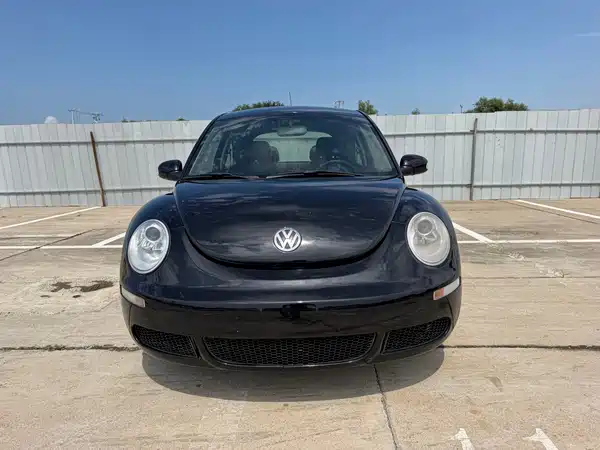 Volkswagen Beetle 2010