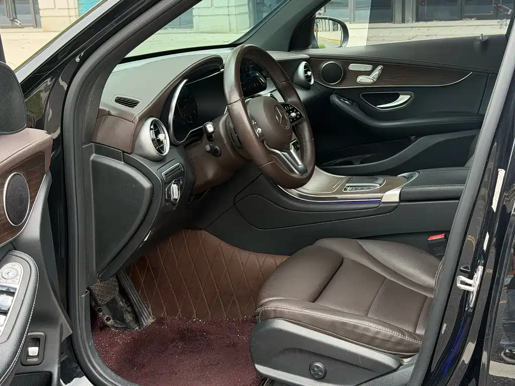 Mercedes-Benz GLC 2022